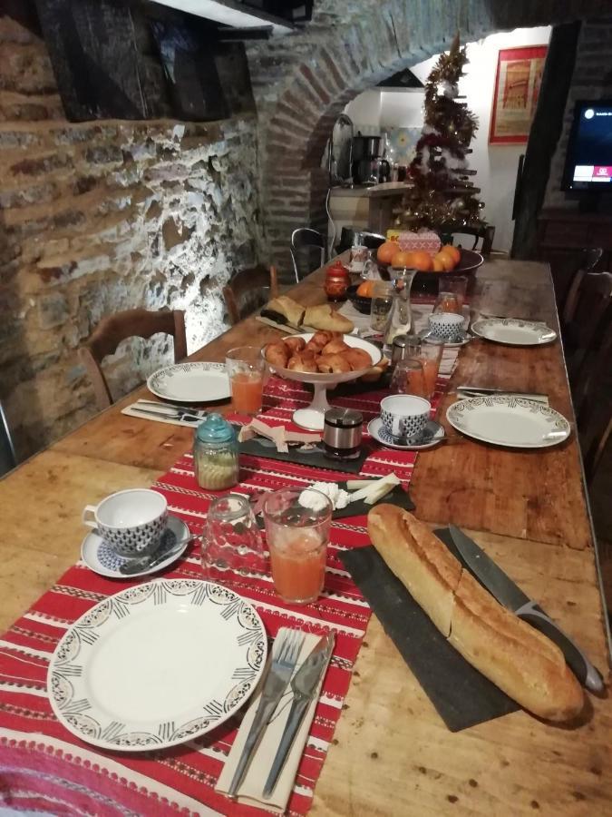 La Lauze Et L'Anguille Bed & Breakfast Gaillac Exterior photo
